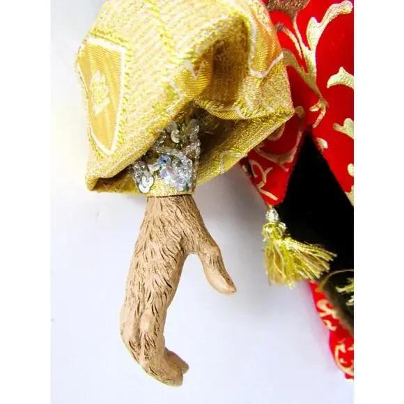 Mark Roberts Production Monkey Papal Pope Doll Shelf Sitter - Picture 6 of 15